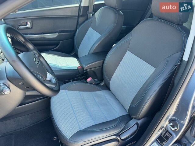Синий Киа Рио, объемом двигателя 1.4 л и пробегом 216 тыс. км за 8500 $, фото 21 на Automoto.ua