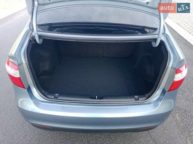 Киа Рио 2012 в Полтаве на Automoto.ua Синий Киа Рио, объемом двигателя 1.4 л и пробегом 142 тыс. км за 7999 $, фото 47 на Automoto.ua