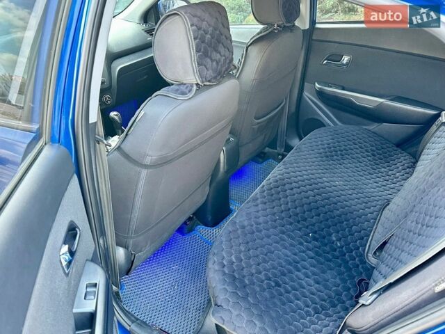 Синий Киа Рио, объемом двигателя 1.6 л и пробегом 190 тыс. км за 5999 $, фото 11 на Automoto.ua