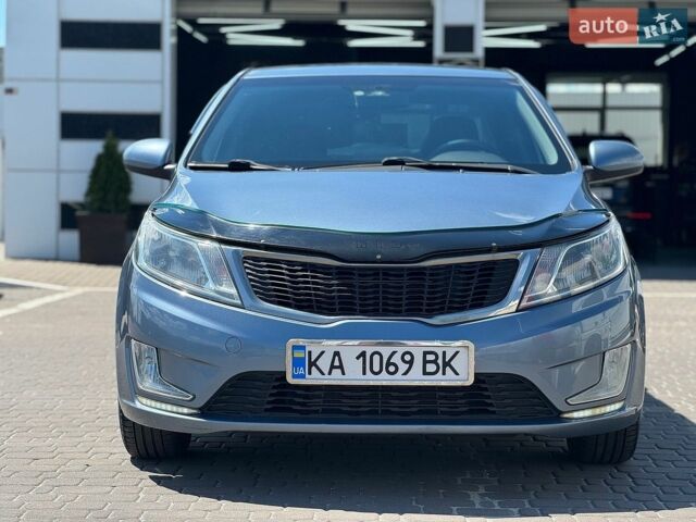 Синий Киа Рио, объемом двигателя 1.4 л и пробегом 216 тыс. км за 8500 $, фото 4 на Automoto.ua