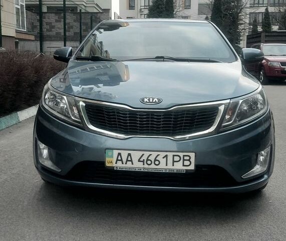 Синій Кіа Ріо, об'ємом двигуна 1.6 л та пробігом 182 тис. км за 7900 $, фото 2 на Automoto.ua