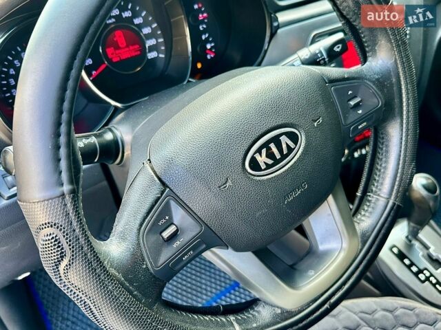 Синий Киа Рио, объемом двигателя 1.6 л и пробегом 190 тыс. км за 5999 $, фото 16 на Automoto.ua
