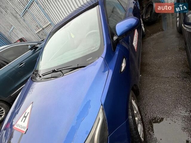 Синій Кіа Ріо, об'ємом двигуна 1.4 л та пробігом 235 тис. км за 2500 $, фото 11 на Automoto.ua