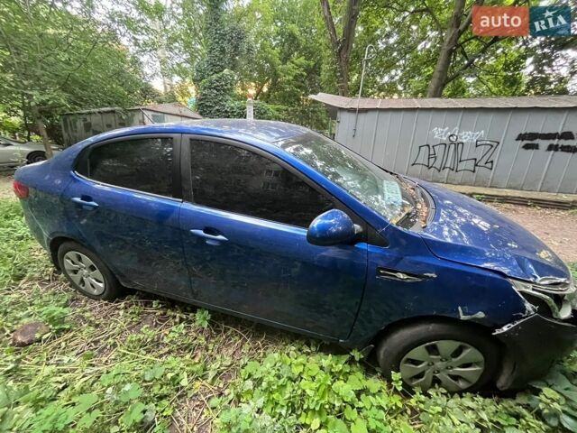 Синий Киа Рио, объемом двигателя 1.4 л и пробегом 130 тыс. км за 5500 $, фото 3 на Automoto.ua