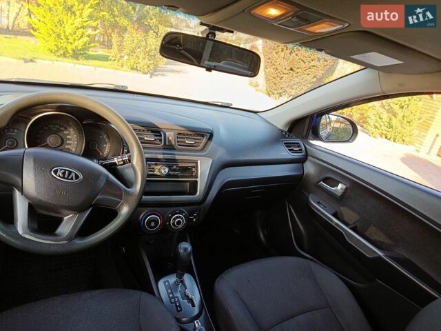 Синий Киа Рио, объемом двигателя 1.4 л и пробегом 138 тыс. км за 7999 $, фото 16 на Automoto.ua