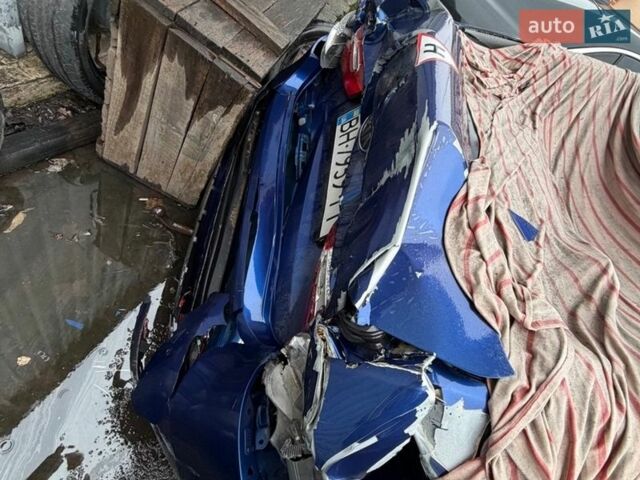 Синій Кіа Ріо, об'ємом двигуна 1.4 л та пробігом 235 тис. км за 2500 $, фото 16 на Automoto.ua