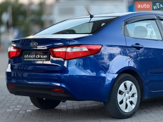 Синий Киа Рио, объемом двигателя 1.4 л и пробегом 138 тыс. км за 8399 $, фото 5 на Automoto.ua