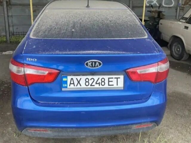 Синий Киа Рио, объемом двигателя 1.6 л и пробегом 218 тыс. км за 1600 $, фото 3 на Automoto.ua