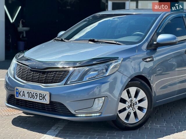 Синий Киа Рио, объемом двигателя 1.4 л и пробегом 216 тыс. км за 8500 $, фото 3 на Automoto.ua