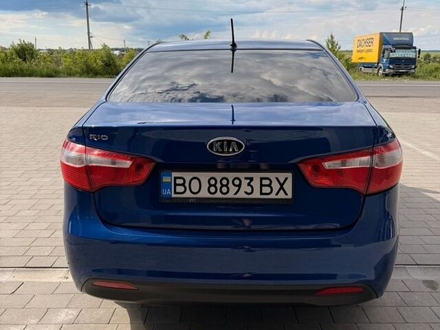 Синий Киа Рио, объемом двигателя 1.59 л и пробегом 110 тыс. км за 7800 $, фото 6 на Automoto.ua
