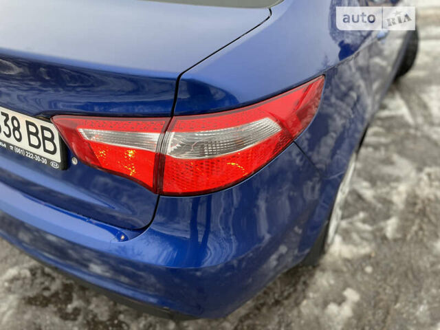 Синий Киа Рио, объемом двигателя 1.4 л и пробегом 150 тыс. км за 8500 $, фото 2 на Automoto.ua
