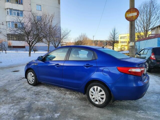 Синий Киа Рио, объемом двигателя 1.4 л и пробегом 189 тыс. км за 7500 $, фото 4 на Automoto.ua