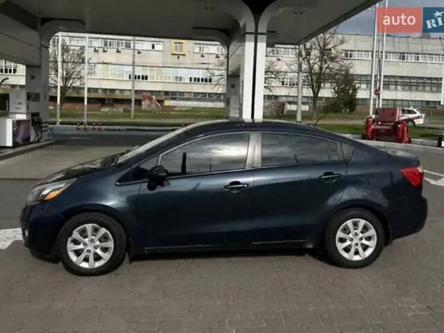 Синій Кіа Ріо, об'ємом двигуна 1.59 л та пробігом 161 тис. км за 6700 $, фото 3 на Automoto.ua