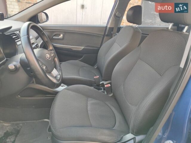 Синій Кіа Ріо, об'ємом двигуна 1.4 л та пробігом 190 тис. км за 7500 $, фото 8 на Automoto.ua