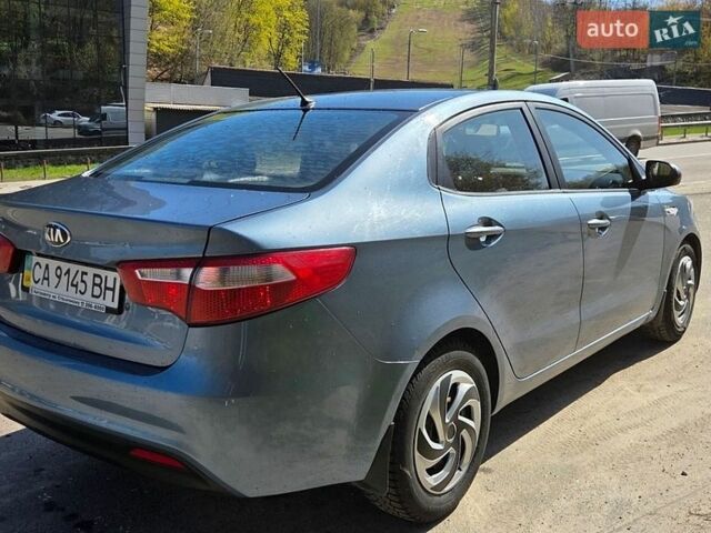 Синий Киа Рио, объемом двигателя 1.4 л и пробегом 292 тыс. км за 6700 $, фото 4 на Automoto.ua