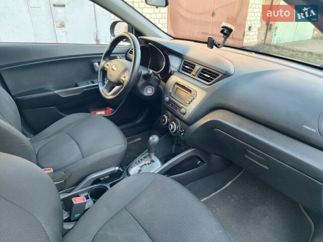 Синий Киа Рио, объемом двигателя 1.4 л и пробегом 191 тыс. км за 7500 $, фото 13 на Automoto.ua