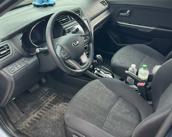 Синий Киа Рио, объемом двигателя 1.59 л и пробегом 143 тыс. км за 14000 $, фото 7 на Automoto.ua