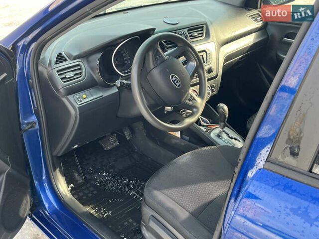 Синий Киа Рио, объемом двигателя 1.4 л и пробегом 139 тыс. км за 7700 $, фото 3 на Automoto.ua