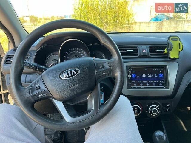 Синий Киа Рио, объемом двигателя 1.4 л и пробегом 120 тыс. км за 7499 $, фото 13 на Automoto.ua
