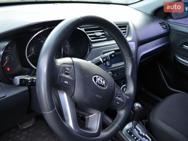 Синий Киа Рио, объемом двигателя 1.6 л и пробегом 148 тыс. км за 8200 $, фото 30 на Automoto.ua