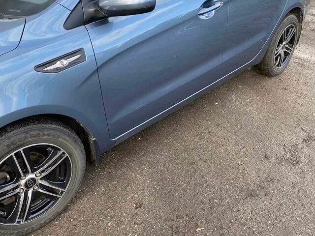 Синий Киа Рио, объемом двигателя 1.4 л и пробегом 36 тыс. км за 10999 $, фото 4 на Automoto.ua