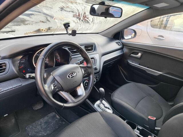 Синий Киа Рио, объемом двигателя 1.4 л и пробегом 189 тыс. км за 7500 $, фото 13 на Automoto.ua