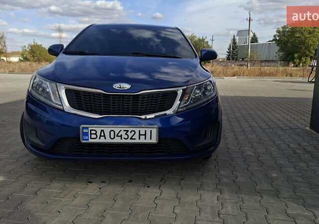 Синий Киа Рио, объемом двигателя 1.4 л и пробегом 164 тыс. км за 6600 $, фото 1 на Automoto.ua