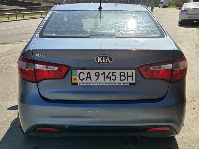 Синий Киа Рио, объемом двигателя 1.4 л и пробегом 292 тыс. км за 6500 $, фото 3 на Automoto.ua