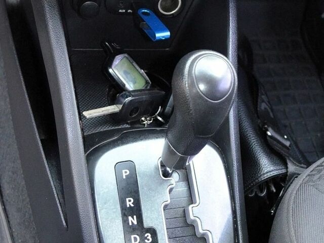 Синий Киа Рио, объемом двигателя 1.6 л и пробегом 148 тыс. км за 8200 $, фото 36 на Automoto.ua