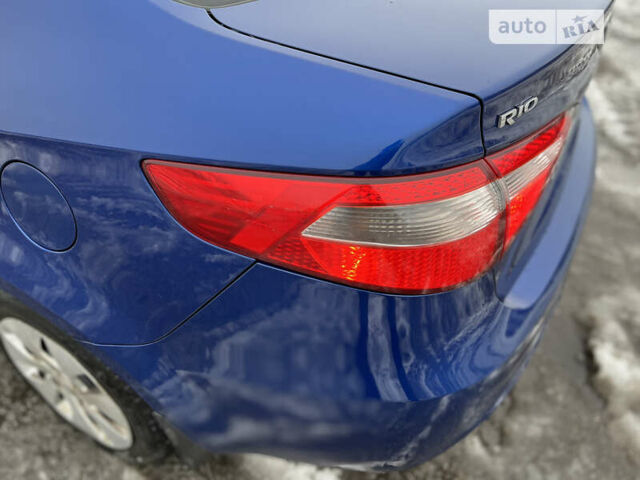 Синий Киа Рио, объемом двигателя 1.4 л и пробегом 150 тыс. км за 8500 $, фото 3 на Automoto.ua