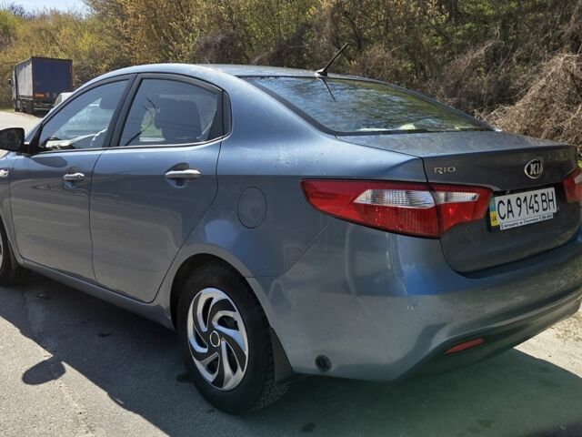 Синий Киа Рио, объемом двигателя 1.4 л и пробегом 292 тыс. км за 6500 $, фото 5 на Automoto.ua