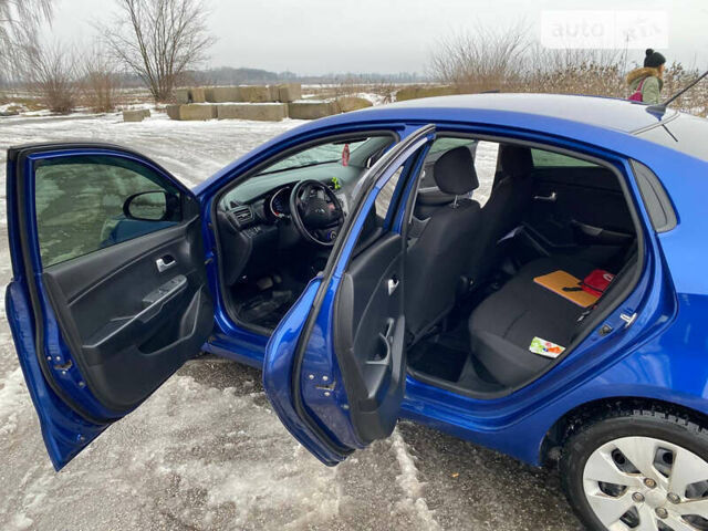 Синий Киа Рио, объемом двигателя 1.4 л и пробегом 150 тыс. км за 8500 $, фото 8 на Automoto.ua