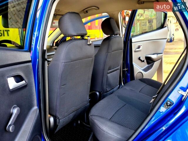 Синий Киа Рио, объемом двигателя 1.4 л и пробегом 129 тыс. км за 7600 $, фото 19 на Automoto.ua