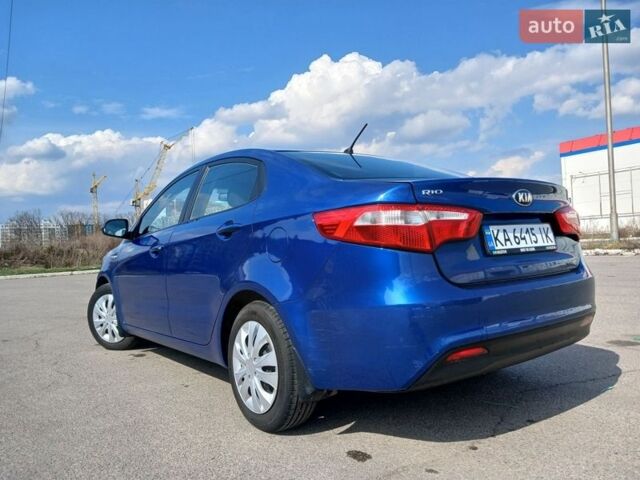 Синий Киа Рио, объемом двигателя 1.4 л и пробегом 191 тыс. км за 7500 $, фото 2 на Automoto.ua