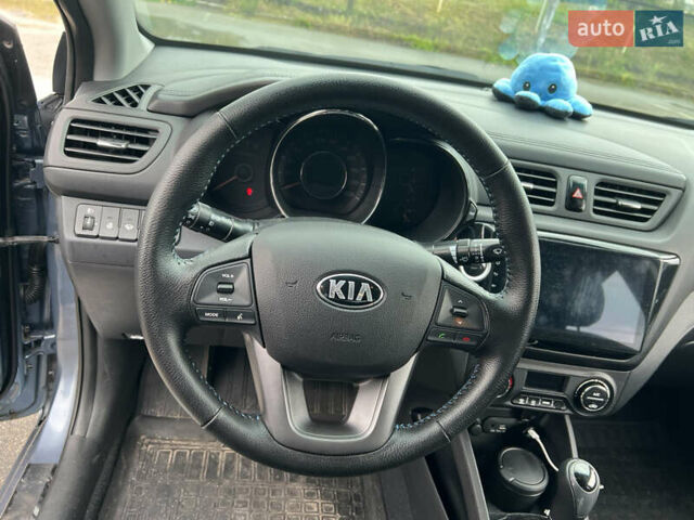 Синий Киа Рио, объемом двигателя 1.59 л и пробегом 143 тыс. км за 14000 $, фото 5 на Automoto.ua