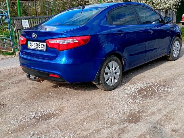 Синий Киа Рио, объемом двигателя 1.6 л и пробегом 0 тыс. км за 6100 $, фото 2 на Automoto.ua