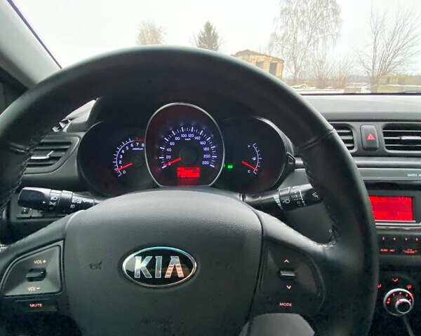 Синий Киа Рио, объемом двигателя 1.4 л и пробегом 150 тыс. км за 8500 $, фото 14 на Automoto.ua