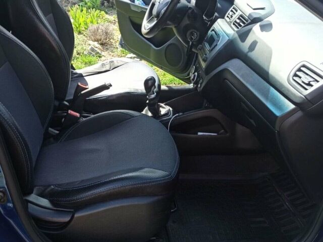 Синій Кіа Ріо, об'ємом двигуна 1.4 л та пробігом 175 тис. км за 7600 $, фото 3 на Automoto.ua
