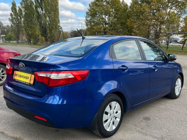 Синій Кіа Ріо, об'ємом двигуна 16 л та пробігом 95 тис. км за 8500 $, фото 4 на Automoto.ua