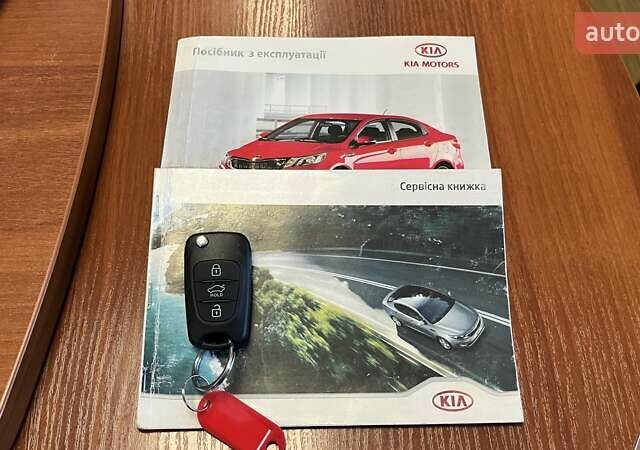 Синій Кіа Ріо, об'ємом двигуна 1.6 л та пробігом 95 тис. км за 8500 $, фото 16 на Automoto.ua