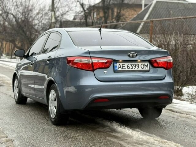 Синій Кіа Ріо, об'ємом двигуна 1.4 л та пробігом 120 тис. км за 7500 $, фото 7 на Automoto.ua