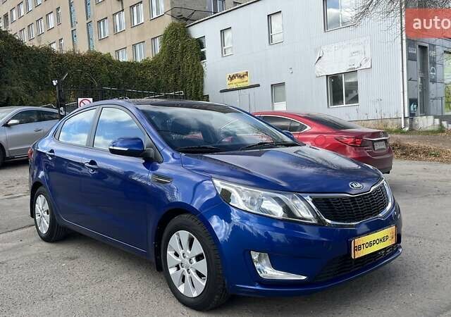 Синій Кіа Ріо, об'ємом двигуна 1.6 л та пробігом 95 тис. км за 8500 $, фото 1 на Automoto.ua