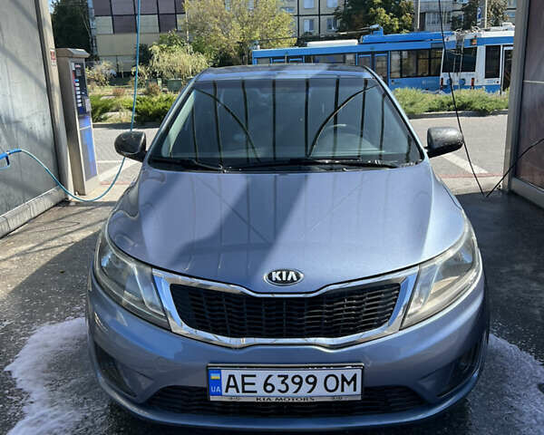 Синий Киа Рио, объемом двигателя 1.4 л и пробегом 120 тыс. км за 8700 $, фото 5 на Automoto.ua