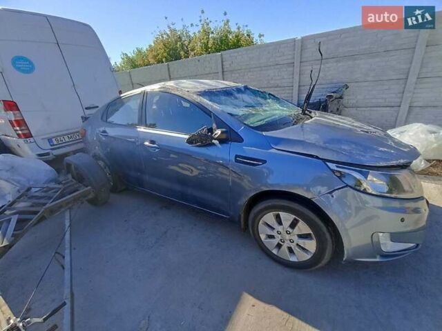 Синий Киа Рио, объемом двигателя 1.59 л и пробегом 155 тыс. км за 2000 $, фото 8 на Automoto.ua