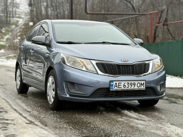 Синій Кіа Ріо, об'ємом двигуна 1.4 л та пробігом 120 тис. км за 7500 $, фото 3 на Automoto.ua