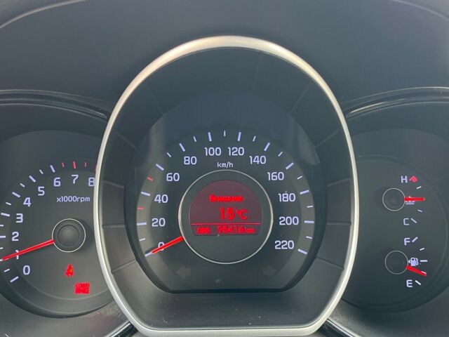 Синій Кіа Ріо, об'ємом двигуна 16 л та пробігом 95 тис. км за 8500 $, фото 15 на Automoto.ua