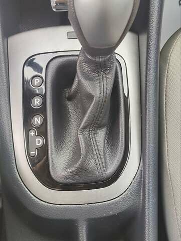 Синій Кіа Ріо, об'ємом двигуна 1.6 л та пробігом 114 тис. км за 8200 $, фото 20 на Automoto.ua