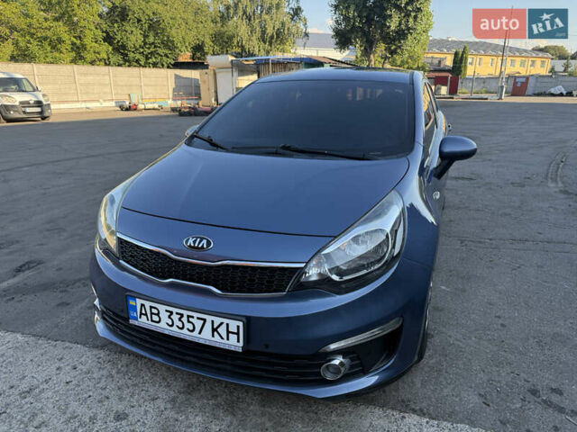 Синій Кіа Ріо, об'ємом двигуна 1.4 л та пробігом 100 тис. км за 10700 $, фото 3 на Automoto.ua