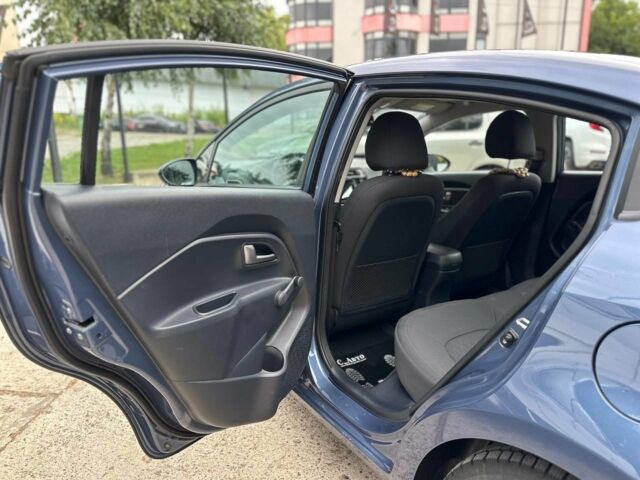 Синий Киа Рио, объемом двигателя 14 л и пробегом 35 тыс. км за 9500 $, фото 12 на Automoto.ua
