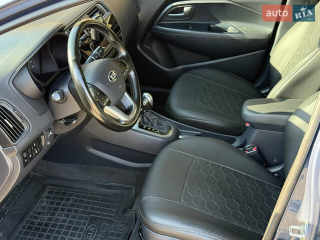 Синій Кіа Ріо, об'ємом двигуна 1.4 л та пробігом 101 тис. км за 9700 $, фото 16 на Automoto.ua